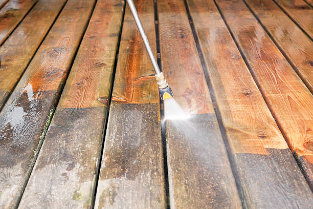Best Window and Screen Pressure Cleaning in North Browning, MT